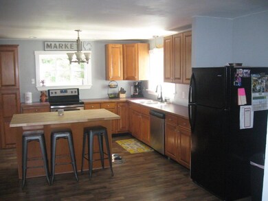 7 Hopper Kitchen