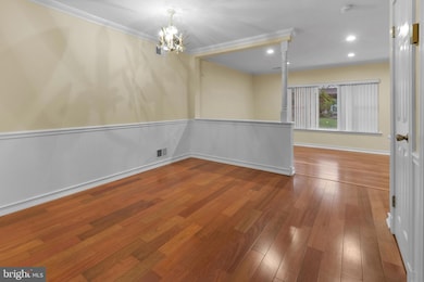 46 Sassafras Ct, North Brunswick, NJ 08902 - photo 5