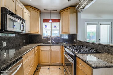 2801 N 25th St, Phoenix, AZ 85008 - photo 7