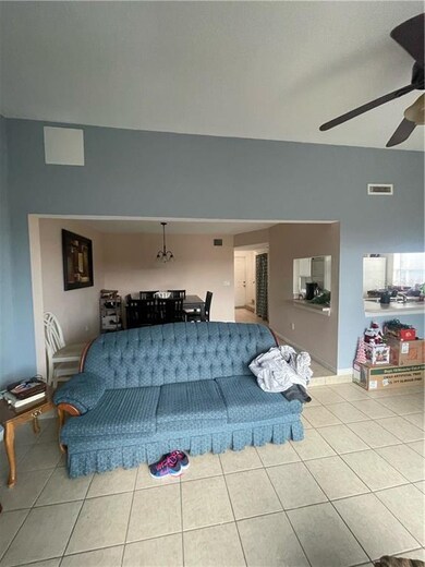 405 Caribbean Dr, Davenport, FL 33897 - photo 7