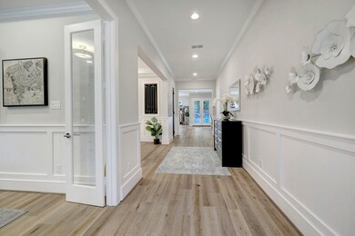 1029 Fisher St, Houston, TX 77018 - photo 5