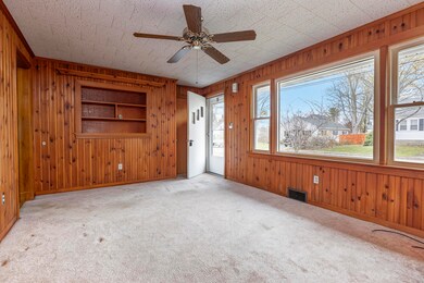 42 Lowell St, Westbrook, ME 04092 - photo 5