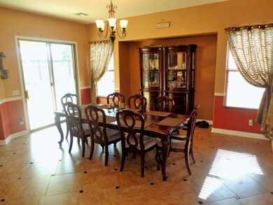 Formal Dining