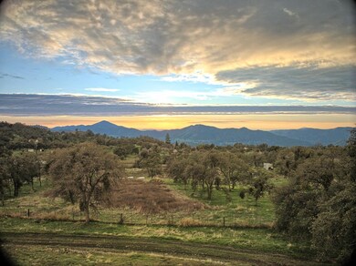 45682 Columbine Ln, Squaw Valley, CA 93675 - photo 7