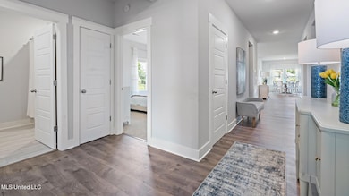 2_TN_Memphis_Covington_Entry