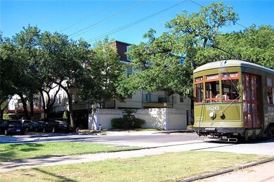 St Charles Ave