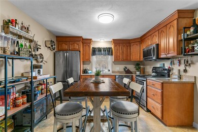 381 Old River Rd unit 6, Manville, RI 02838 - photo 5