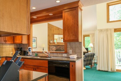 45 Kettlebrook Rd unit J1, Ludlow, VT 05149 - photo 2