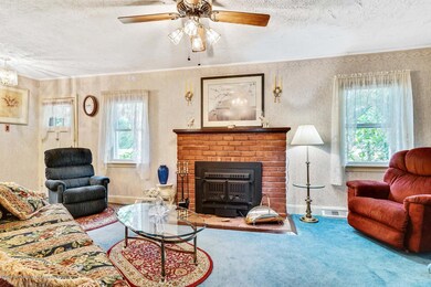 569 Burke Rd Jackson NJ 08527-large-014-