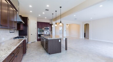 006_Open Family Living