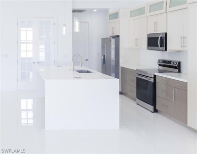 2114 NE 6th Place, Cape Coral, FL 33909 - photo 3