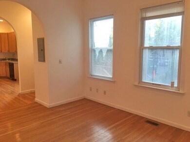 340 Franklin St unit 3, Cambridge, MA 02139 - photo 2
