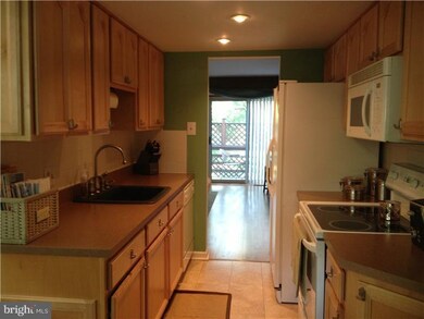 22 Old Mill Ln, Southampton, PA 18966 - photo 6