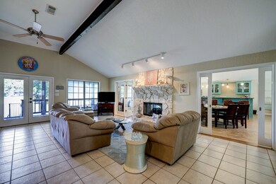 20 Lazy Oaks Ct, Brazoria, TX 77422 - photo 7