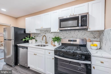 1705 E 25th St, Baltimore, MD 21213 - photo 6