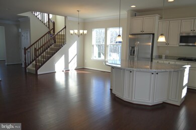 11863 Breeden Hall Ct, Bristow, VA 20136 - photo 3