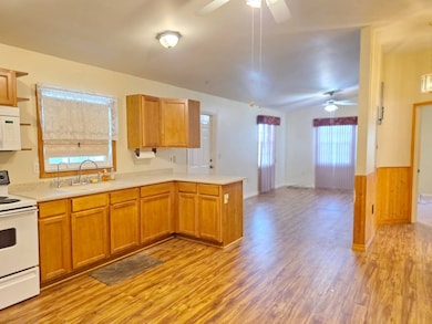 1330 SW 44th Blvd unit 14, Okeechobee, FL 34974 - photo 4