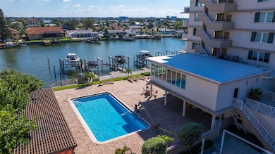 223 Island Way unit 3F, Clearwater, FL 33767 - photo 2