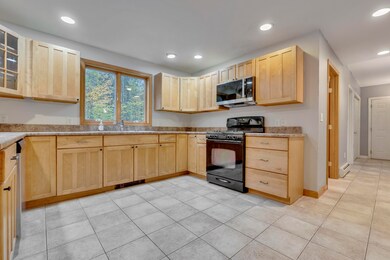 24 Gahan Ln, Berwick, ME 03901 - photo 6