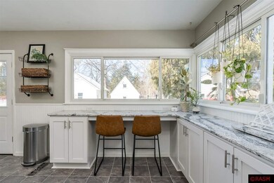 1616 N 4th St unit Fourth St, Mankato, MN 56001 - photo 5