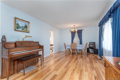 29 Fieldcrest Cir, Asheville, NC 28806 - photo 5