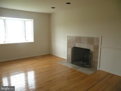 15830 Comus Rd, Clarksburg, MD 20871 - photo 4