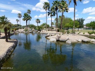 COMMUNITY LAKE 2