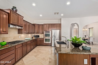 07 Kitchen