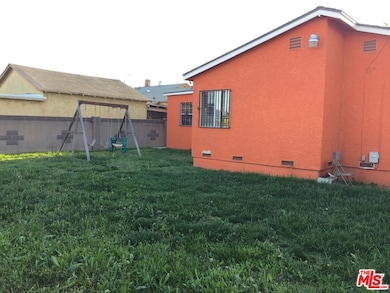 800 N Dwight Ave, Compton, CA 90220 - photo 2