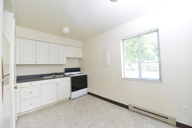 484 Forest St, Columbus, OH 43206 - photo 3