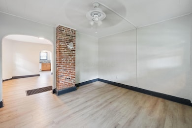 40-web-or-mls-147-schultz-ave