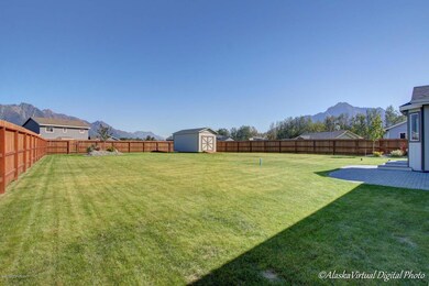 347 S Conestoga - Backyard & Mt views