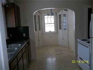 1924 Fairview St, Anderson, IN 46016 - photo 3