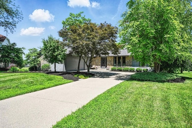 5648 Eagle Nest Ct, West Chester, OH 45069 - photo 2