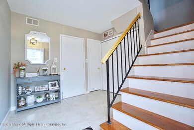 50 Hart Loop, Staten Island, NY 10306 - photo 3