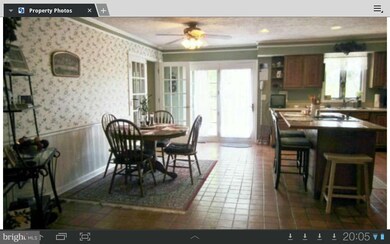 96 Fiddlers Hill Rd, Edgewater, MD 21037 - photo 2