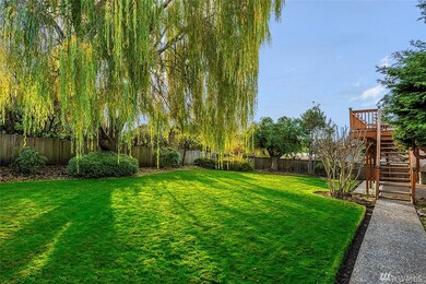 9828 Cherry St, Edmonds, WA 98020 - photo 3