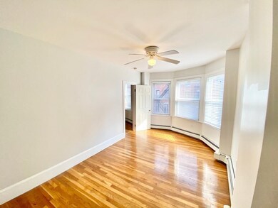 242 North St unit 3, Boston, MA 02113 - photo 5
