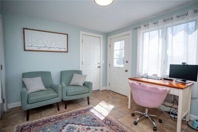 115 Summit Dr, Cranston, RI 02920 - photo 7