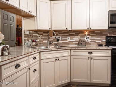 Interior - Kitchen 2