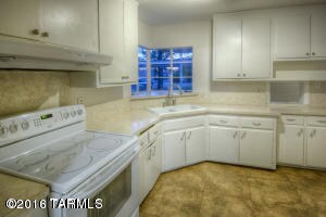 4910 E Eastland St, Tucson, AZ 85711 - photo 7