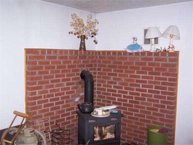 58 Pleasant St, Rockland, MA 02370 - photo 6