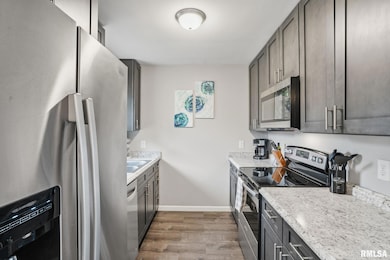 2612 Crestview Dr, Bettendorf, IA 52722 - photo 6