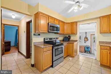 1313 Old Fallston Rd, Fallston, MD 21047 - photo 5