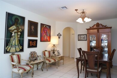 4833 NW 109th Path, Doral, FL 33178 - photo 6