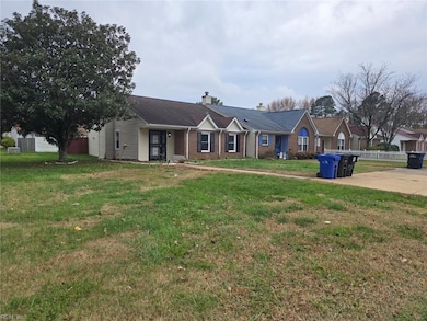 29 Holly Hill Ln, Portsmouth, VA 23702 - photo 4