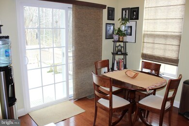 317 Chancellor Dr, Woodbury, NJ 08096 - photo 5