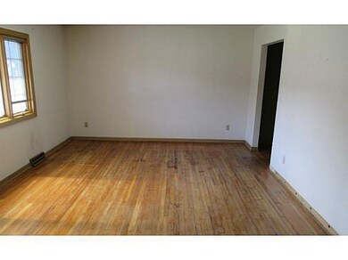 1331 Walshire Dr N, Columbus, OH 43232 - photo 6