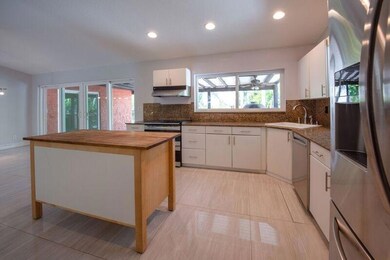 5011 SW 199th Ave, Southwest Ranches, FL 33332 - photo 4