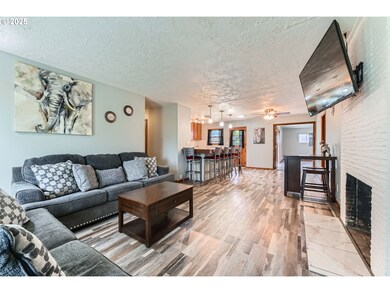 3209 SE 165th Place, Portland, OR 97236 - photo 5